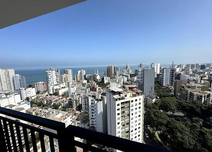 Luxury Apartment With Ocean View