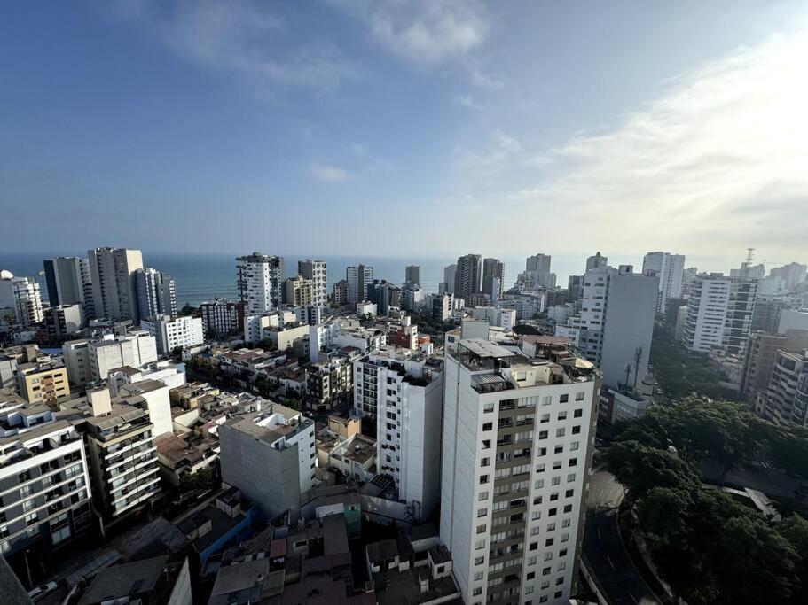 Luxury With Ocean View Apartment *